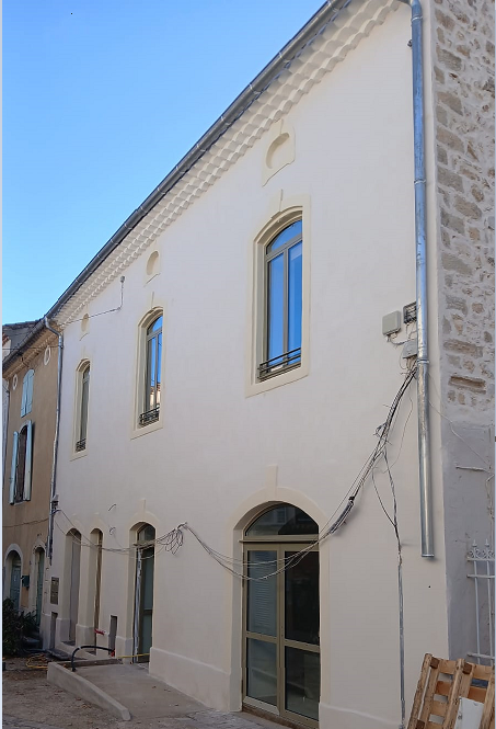 Enduit Monocouche : Rénovation et Mise en Valeur du Patrimoine Public de la Mairie de Montpeyroux
