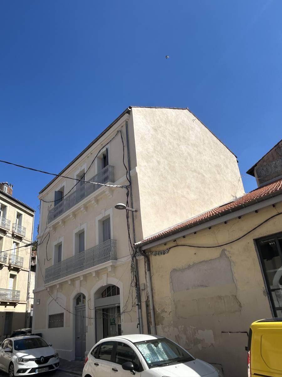 Différence entre enduit monocouche et enduit à la chaux