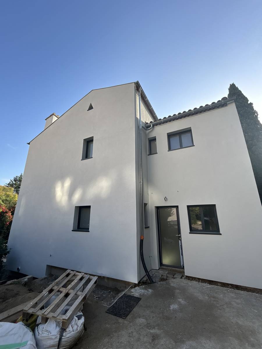 Opter pour une réalisation de façades en isolation par l'extérieur en fibre de bois