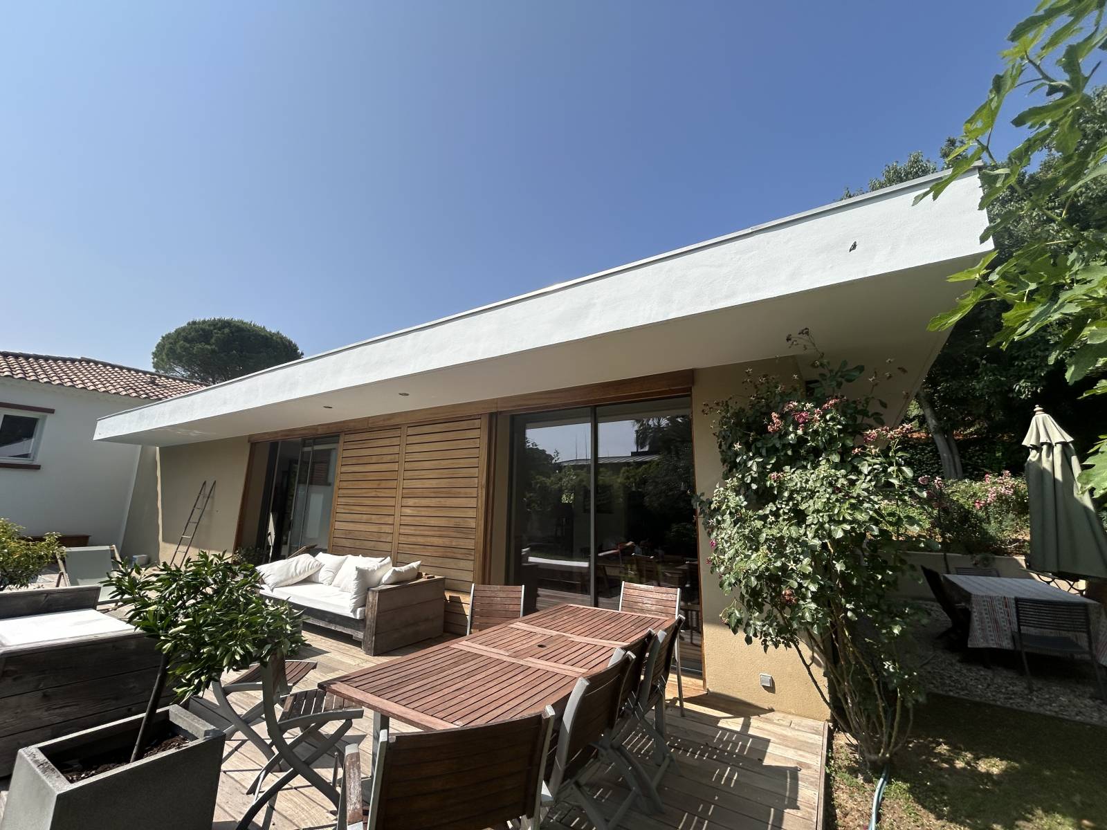 Le RPE : Revêtement de Peinture Épais pour la protection et la décoration des façades