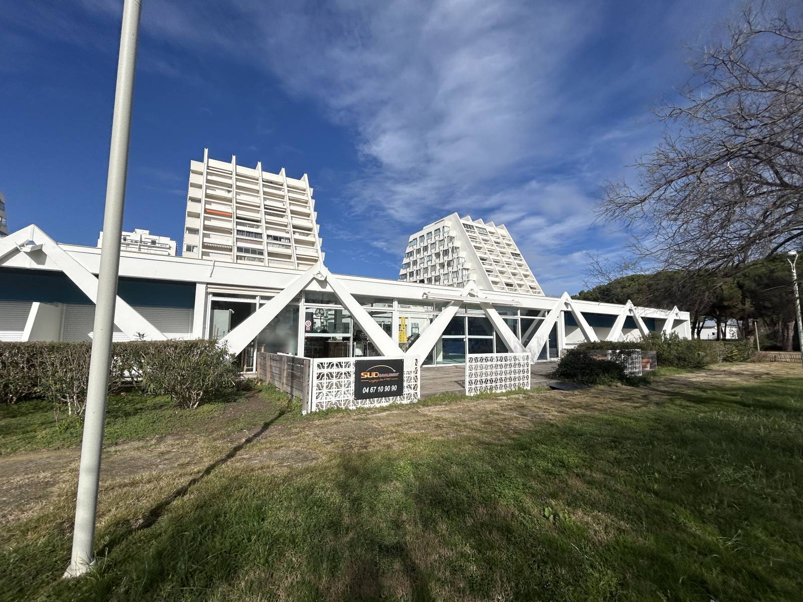 Travaux de peinture D3 à l’Hôtel Saint Clair – La Grande-Motte