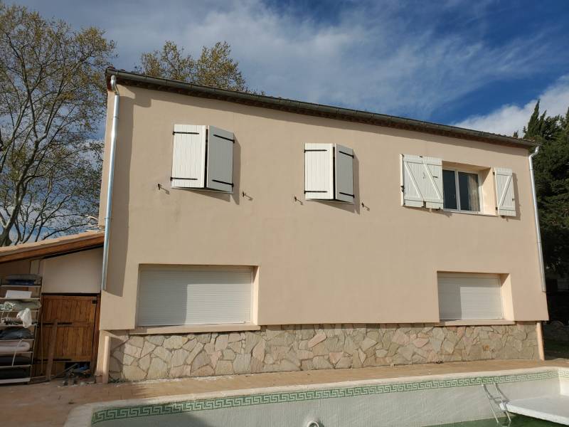 Choisir une isolation par l’extérieur avec polystyrène pour améliorer les performances énergétiques de sa maison à Jacou près de Montpellier